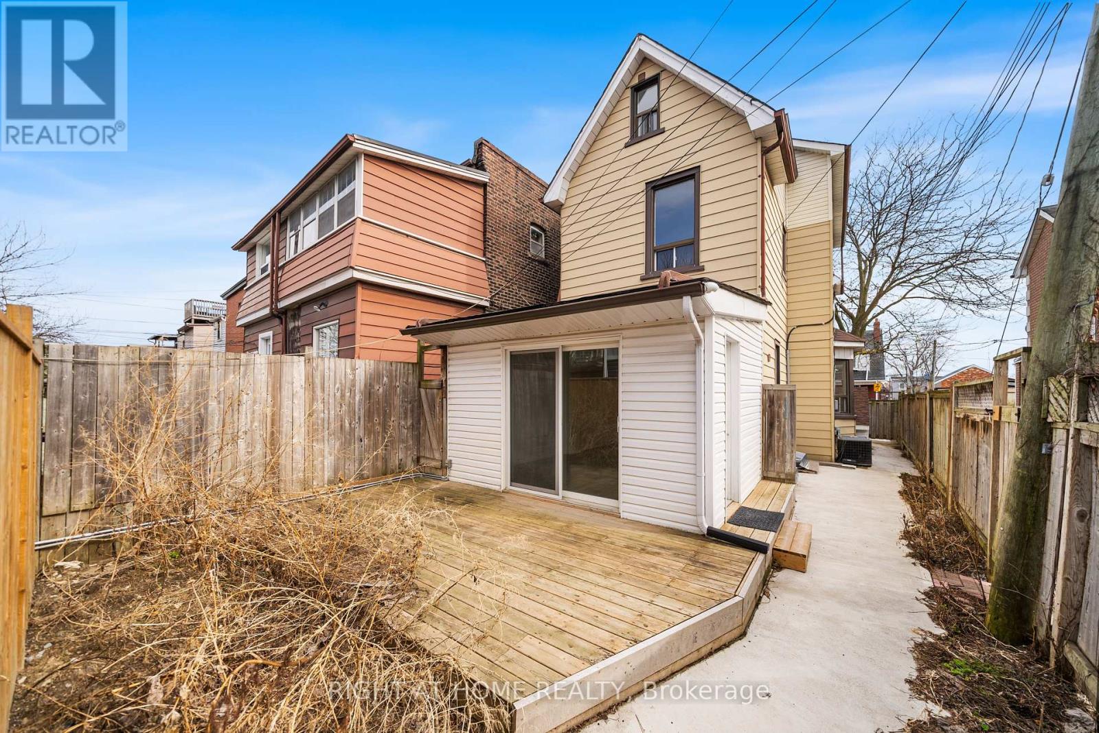 134 Millicent Street, Toronto, Ontario  M6H 1W4 - Photo 3 - W12117027