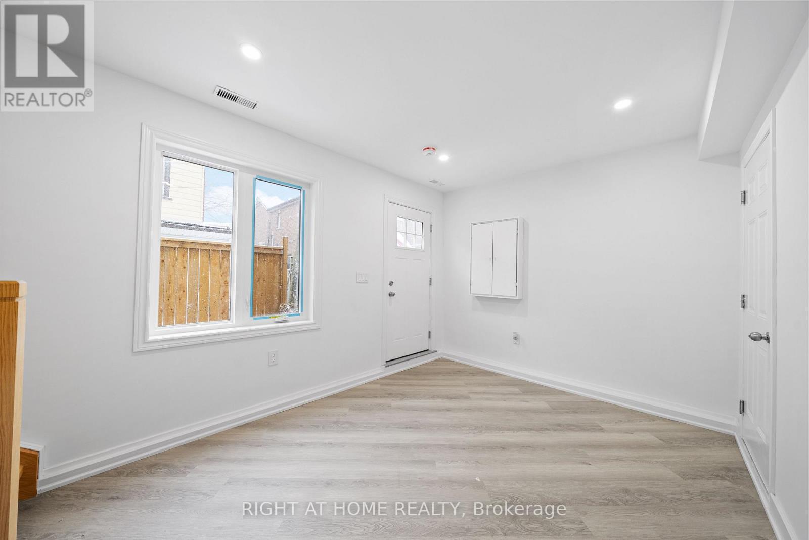 134 Millicent Street, Toronto, Ontario  M6H 1W4 - Photo 36 - W12117027