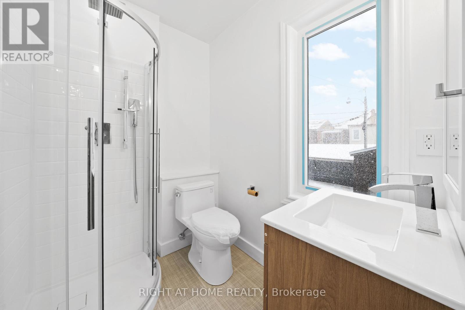 134 Millicent Street, Toronto, Ontario  M6H 1W4 - Photo 44 - W12117027