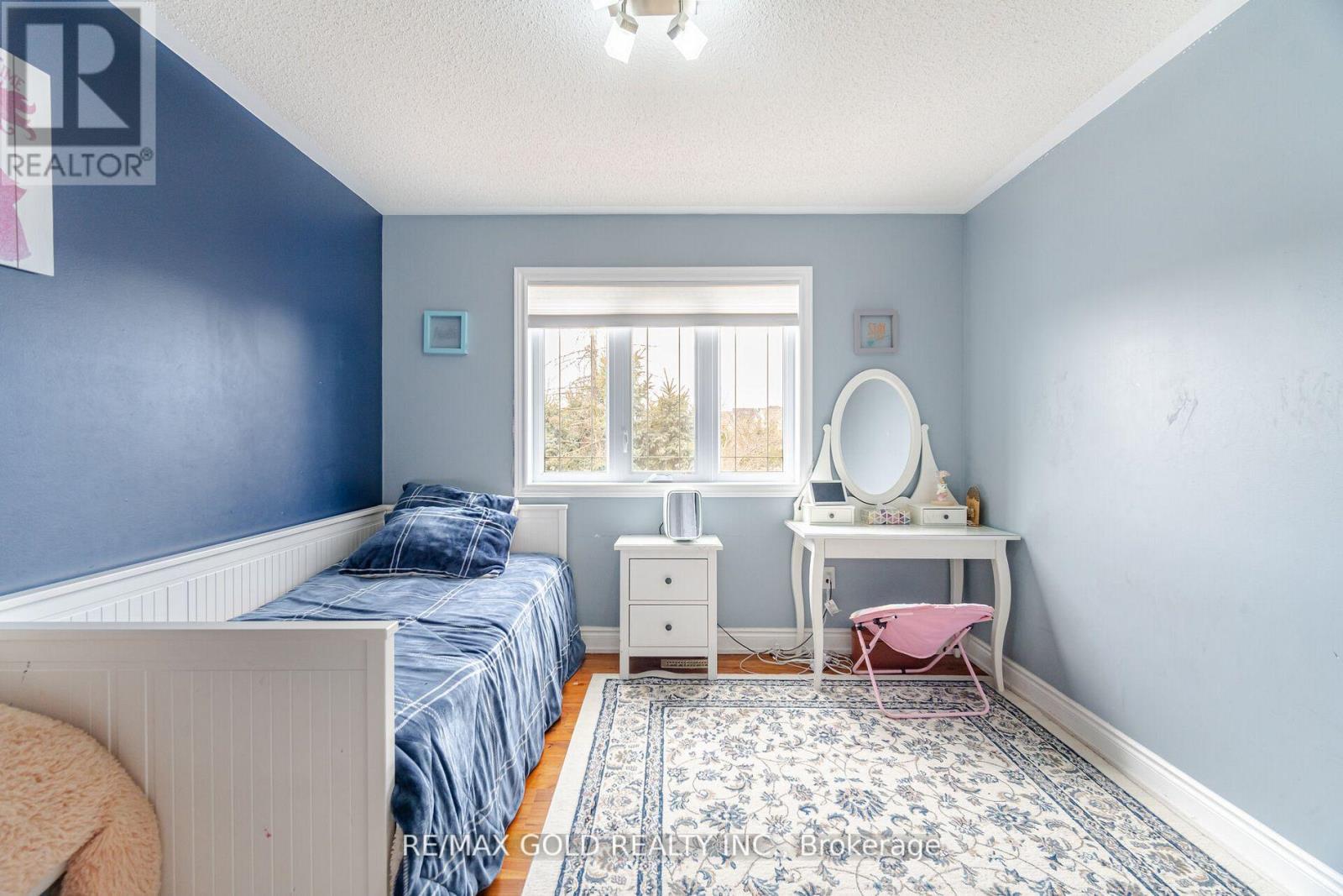 5352 Bushelgrove Circle, Mississauga, Ontario  L5M 6B8 - Photo 14 - W12117039