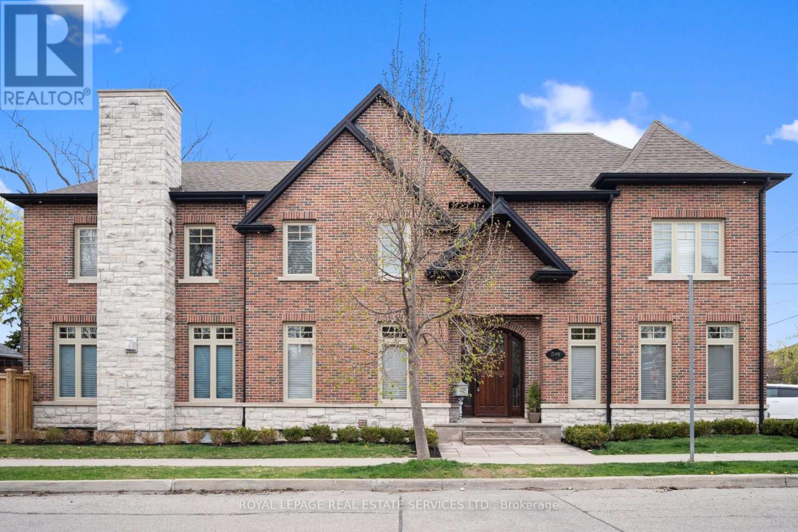 Property at 546 PRINCE EDWARD DRIVE N image 1