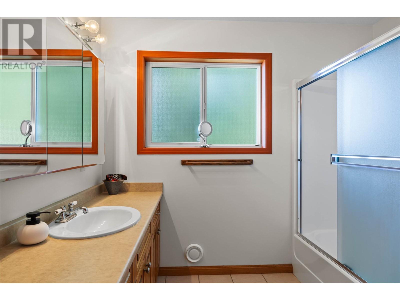 1837 Archibald Road Unit# 115, Blind Bay, British Columbia  V0E 2W1 - Photo 25 - 10273036