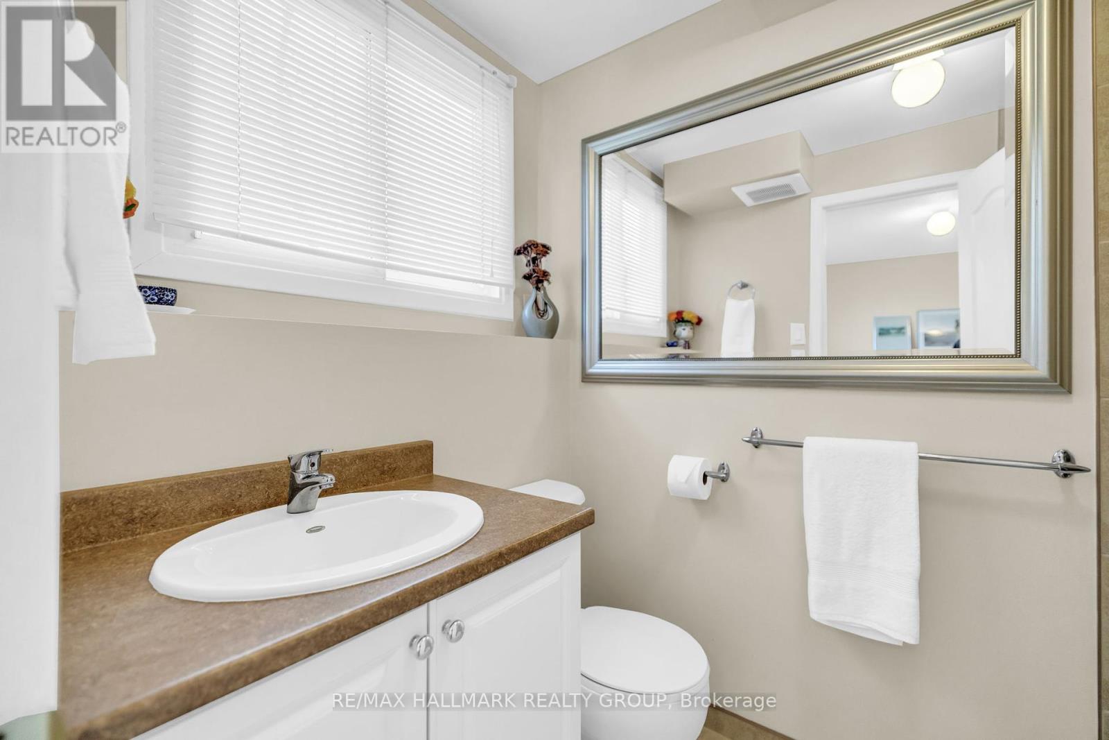2163 Fillmore Crescent, Ottawa, Ontario  K1J 6A1 - Photo 22 - X12117211