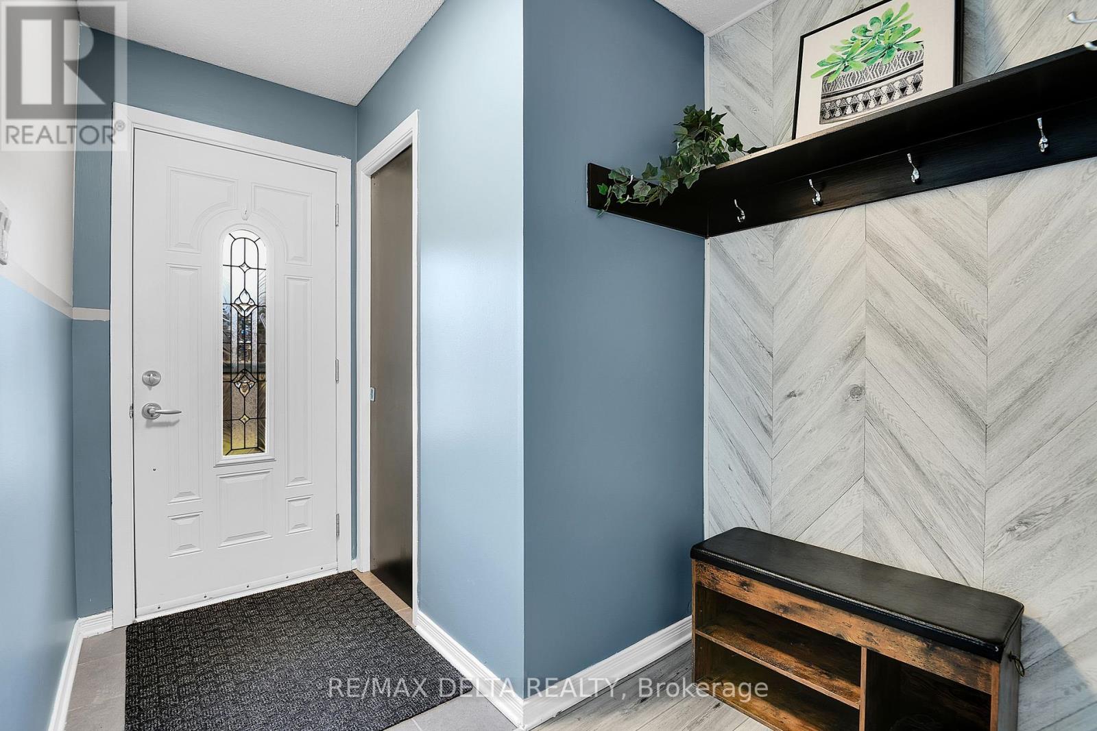 Property at 108 - 1348 BAKKER COURT image 4