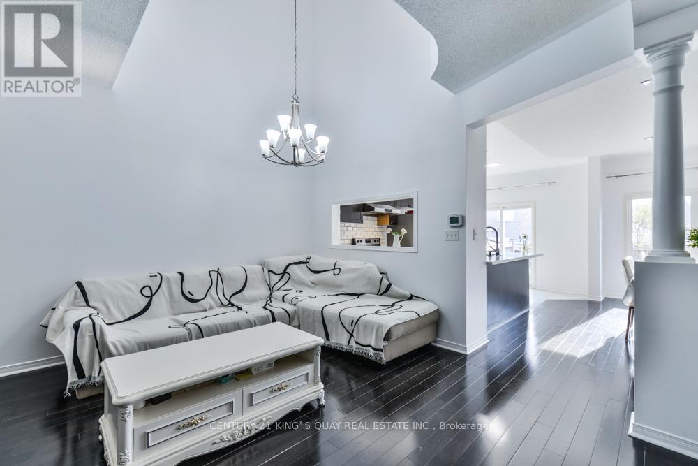 Property at 89 D'AMATO CRESCENT image 5