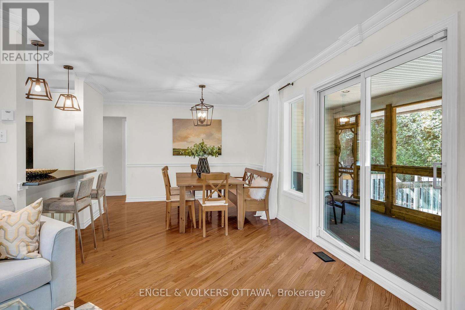 7359 Marcella Drive, Ottawa, Ontario  K4P 1P7 - Photo 13 - X12111501