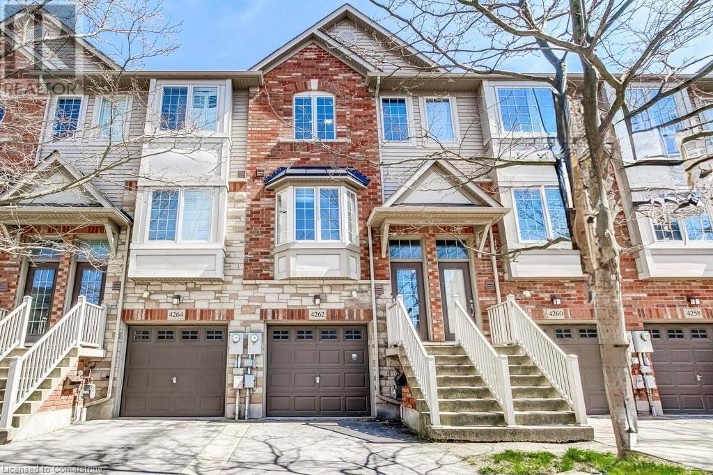 4262 Ingram Common, Burlington, Ontario  L7L 0C4 - Photo 1 - 40711761