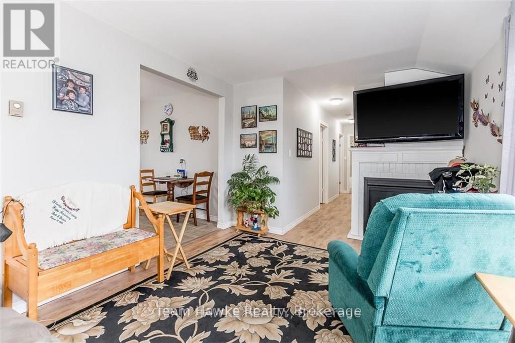 178 William Street, Tay, Ontario  L0K 2A0 - Photo 10 - S12117391