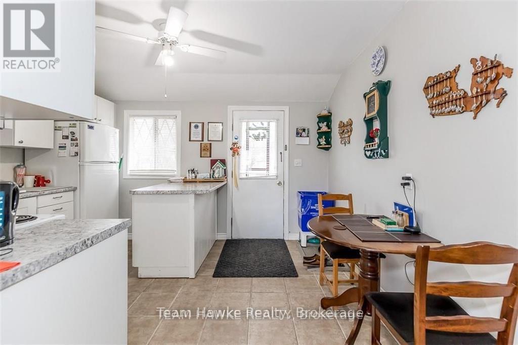 178 William Street, Tay, Ontario  L0K 2A0 - Photo 11 - S12117391