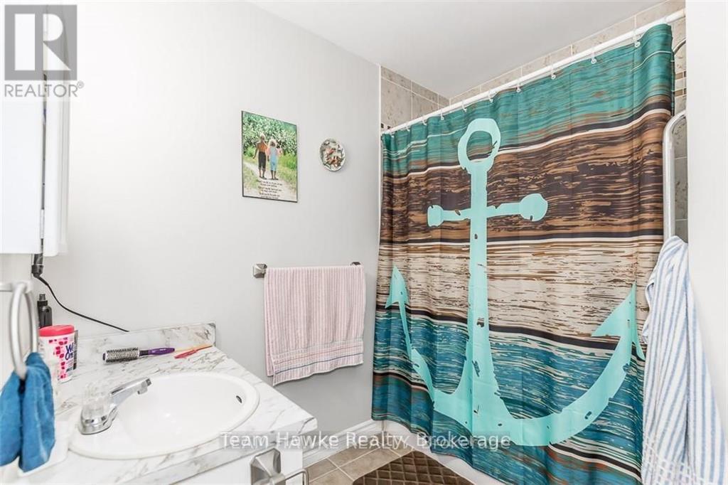 178 William Street, Tay, Ontario  L0K 2A0 - Photo 15 - S12117391