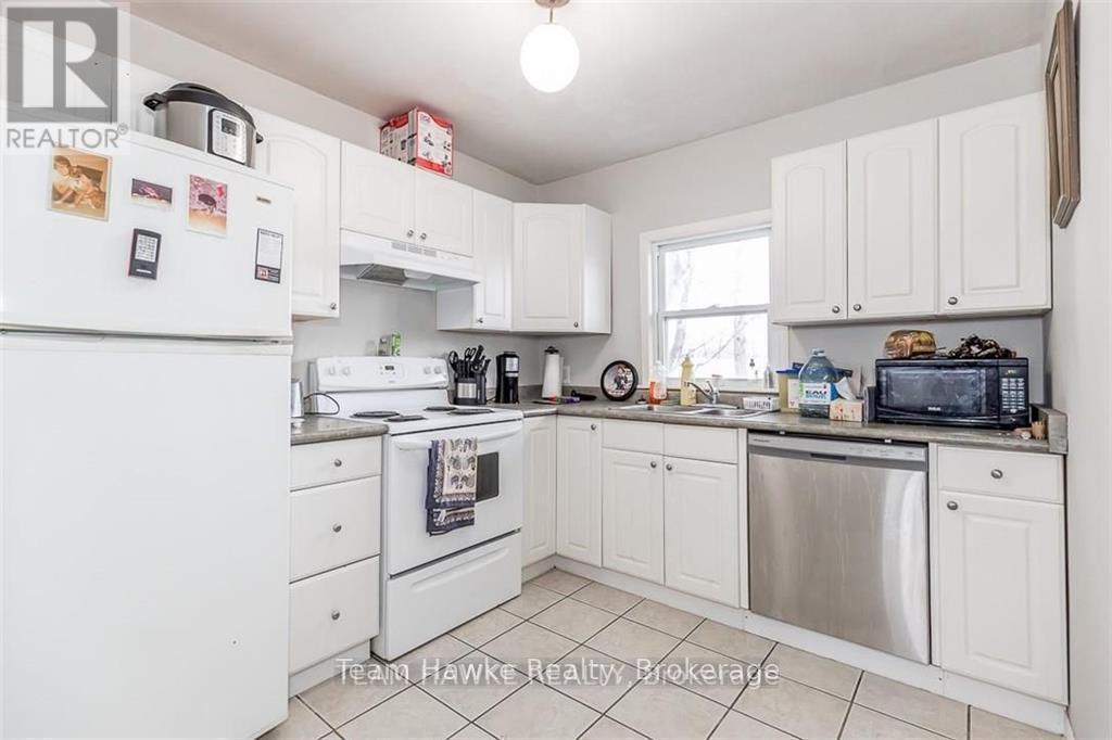 178 William Street, Tay, Ontario  L0K 2A0 - Photo 35 - S12117391