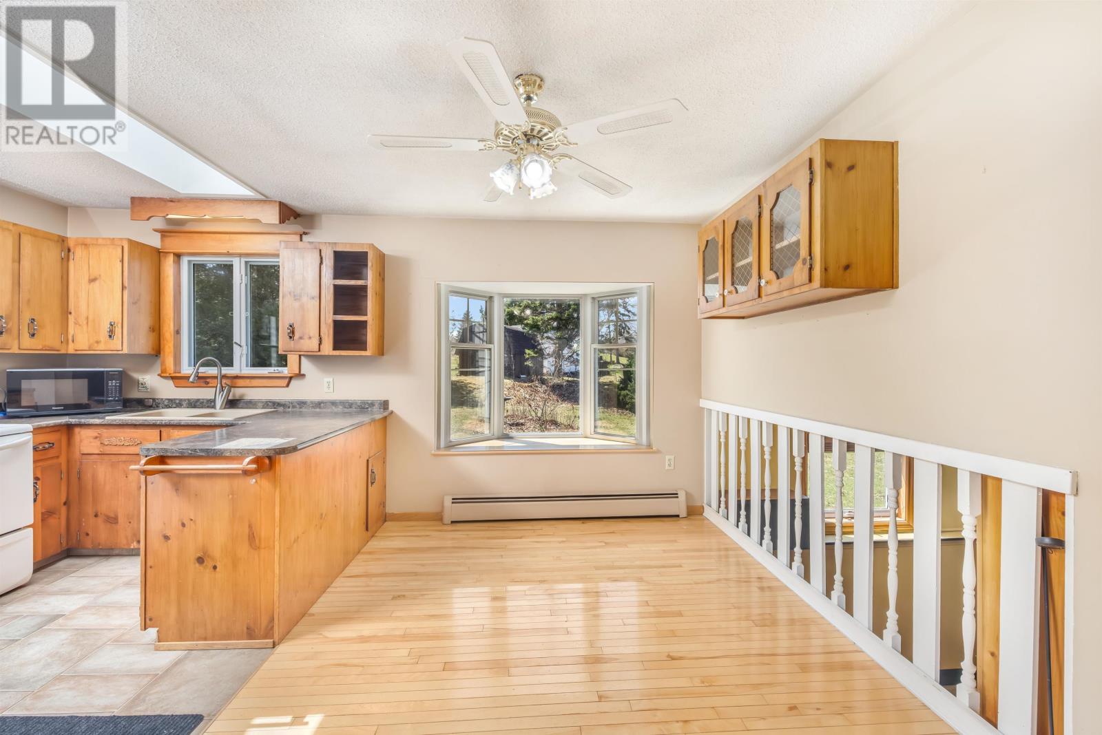 21 Zakem Heights, Stratford, Prince Edward Island  C1B 1J4 - Photo 11 - 202509502