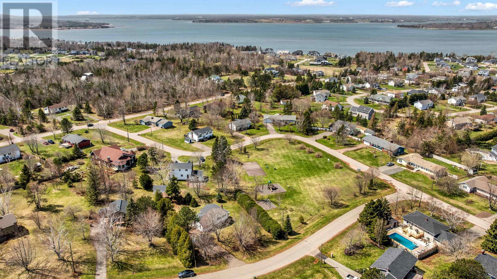 21 Zakem Heights, Stratford, Prince Edward Island  C1B 1J4 - Photo 2 - 202509502