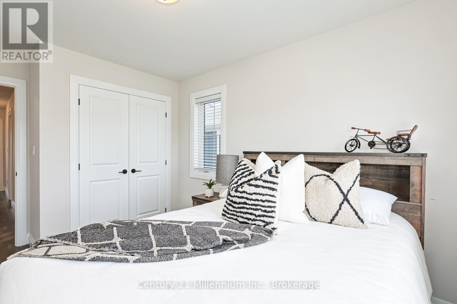 168 Yellow Birch Crescent, Blue Mountains, Ontario  L9Y 0R4 - Photo 28 - X12117181