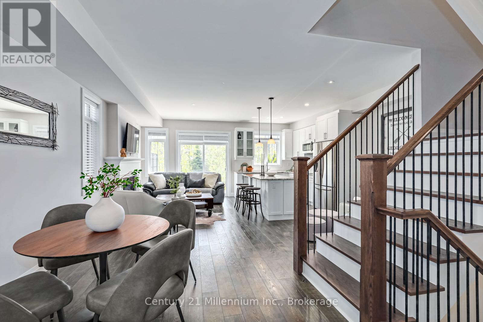 168 Yellow Birch Crescent, Blue Mountains, Ontario  L9Y 0R4 - Photo 6 - X12117181