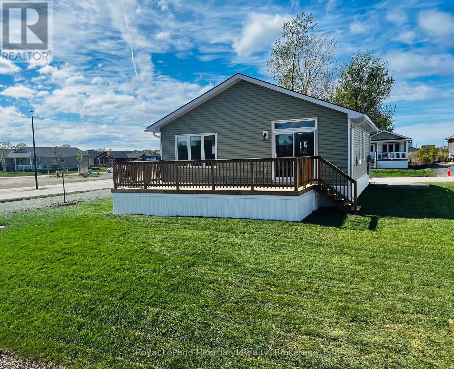 22 Bluffs View Boulevard, Ashfield-Colborne-Wawanosh, Ontario  N7A 0C6 - Photo 22 - X12117385