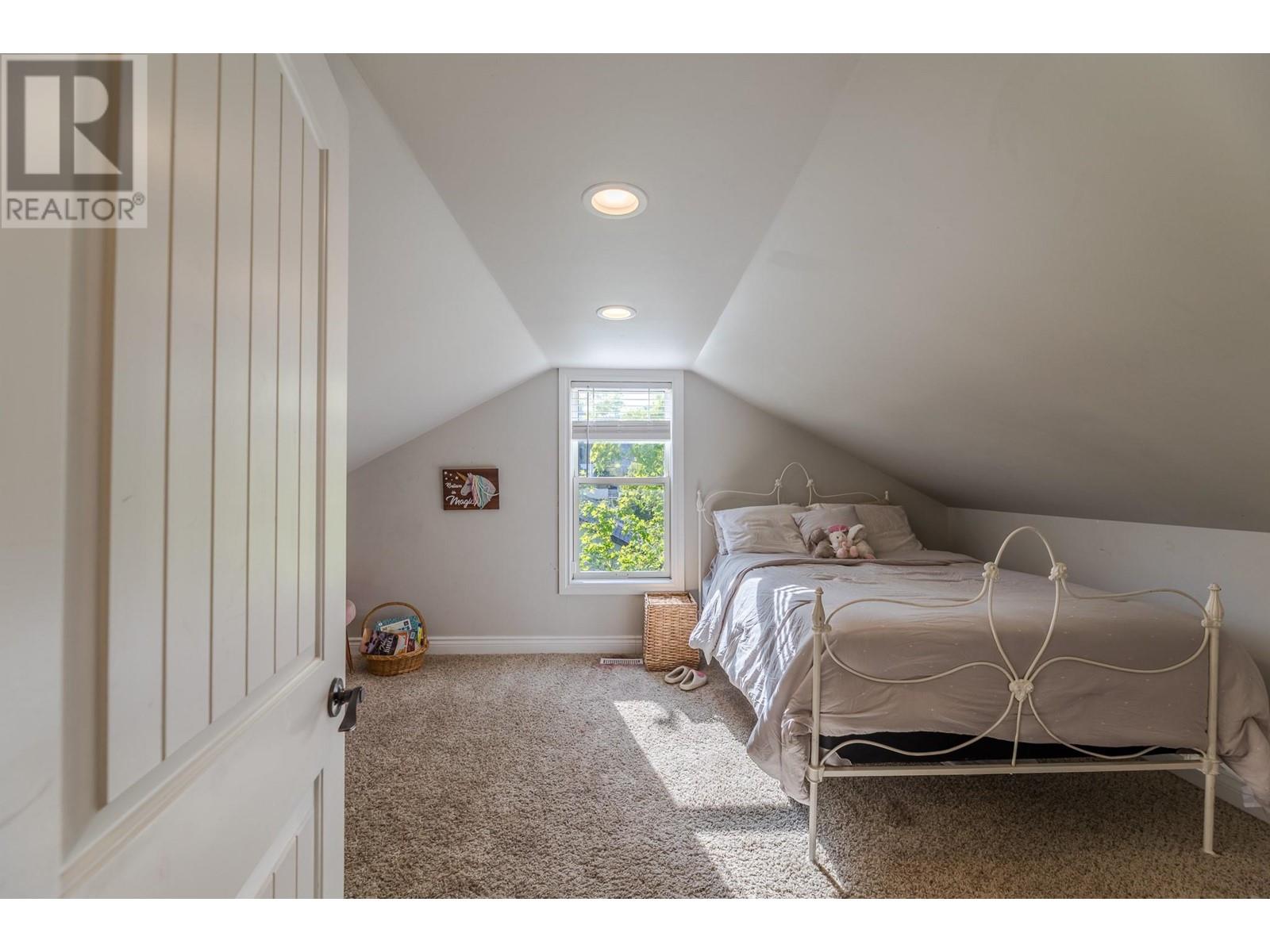 9718 Julia Street, Summerland, British Columbia  V0H 1Z6 - Photo 20 - 10345871