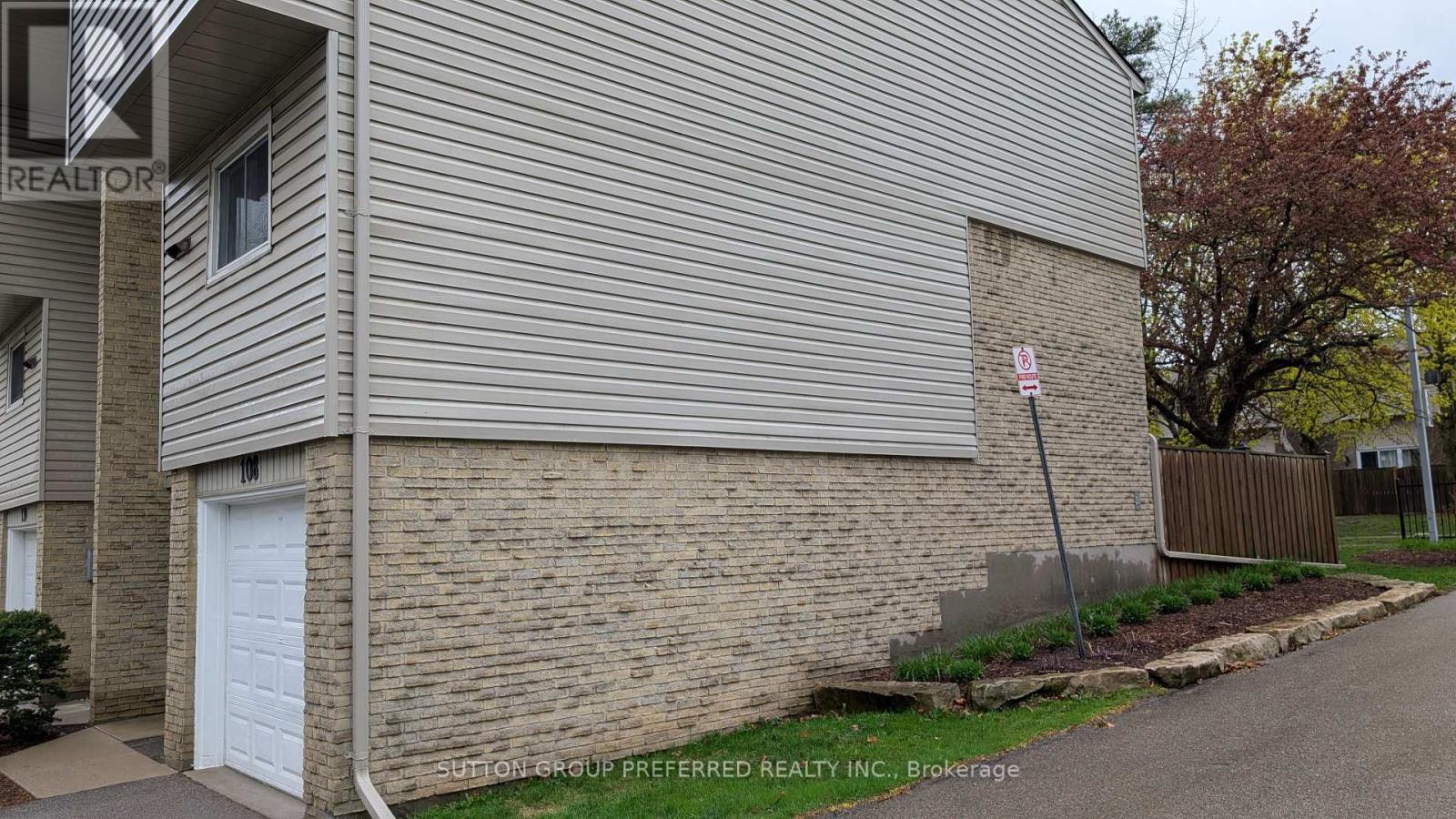 108 - 159 Sandringham Crescent, London South (South R), Ontario  N6C 5A9 - Photo 26 - X12117185