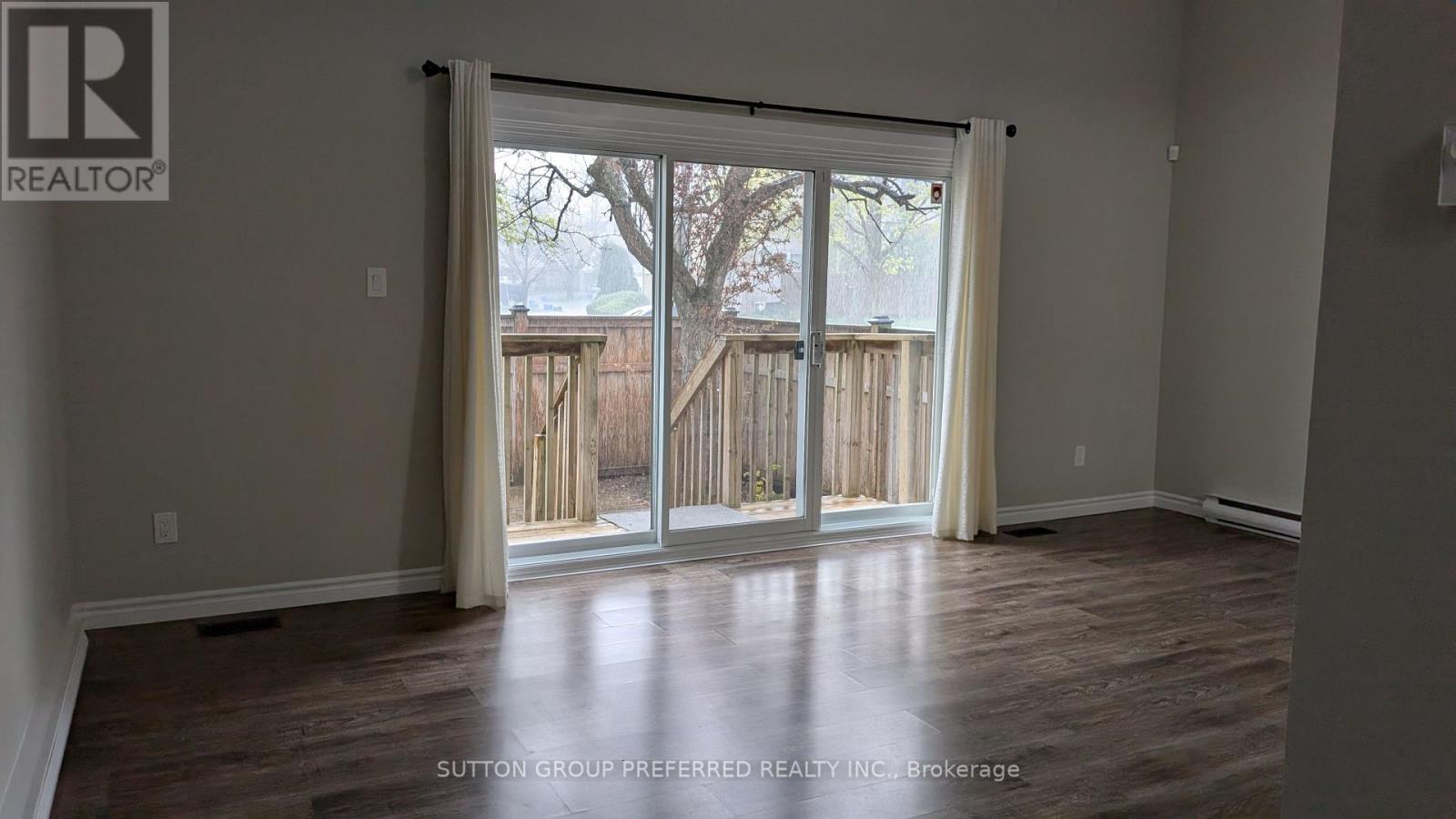 108 - 159 Sandringham Crescent, London South (South R), Ontario  N6C 5A9 - Photo 6 - X12117185