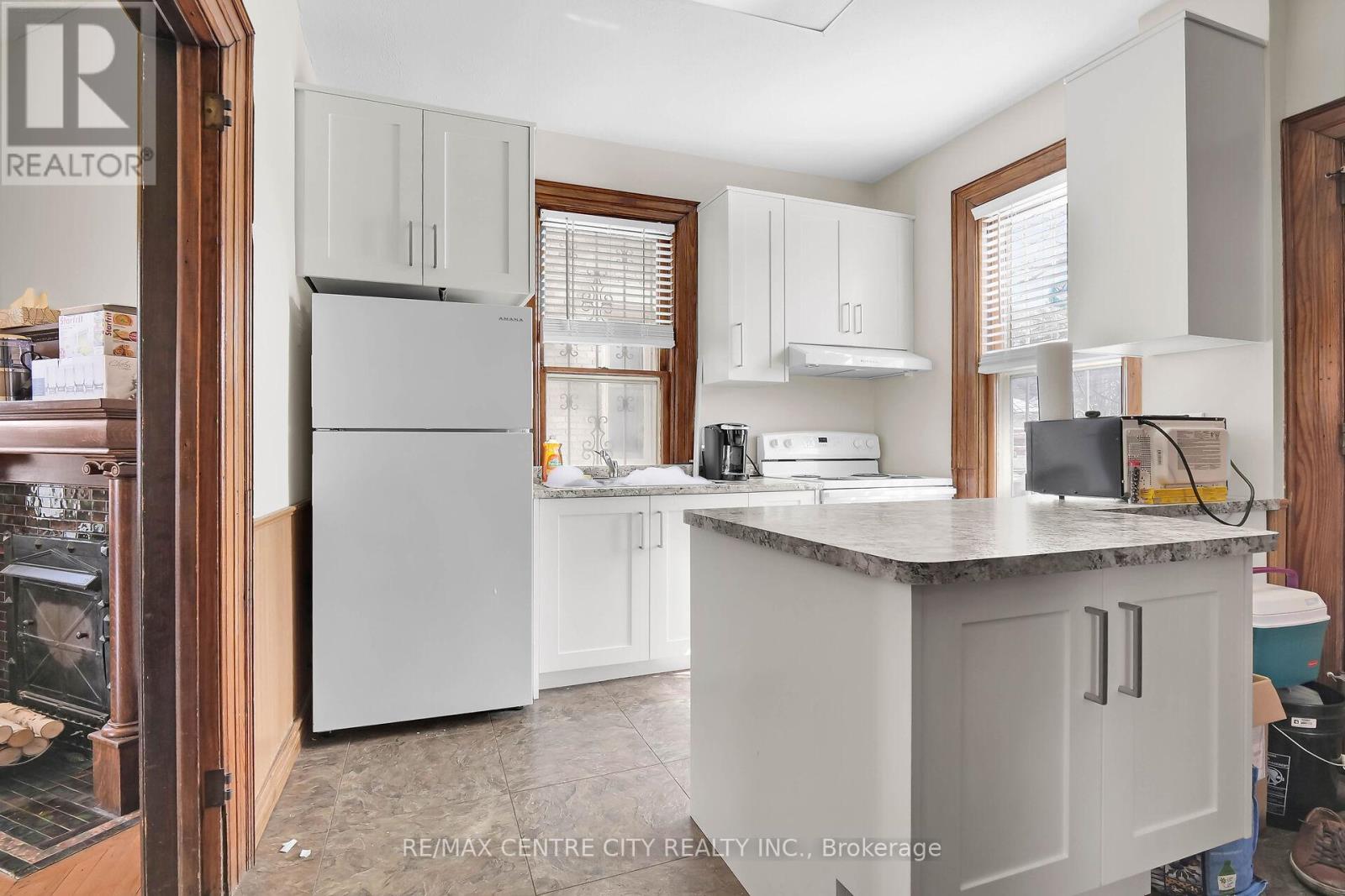 163 Oxford Street E, London East, Ontario  N6A 1T4 - Photo 35 - X12117199