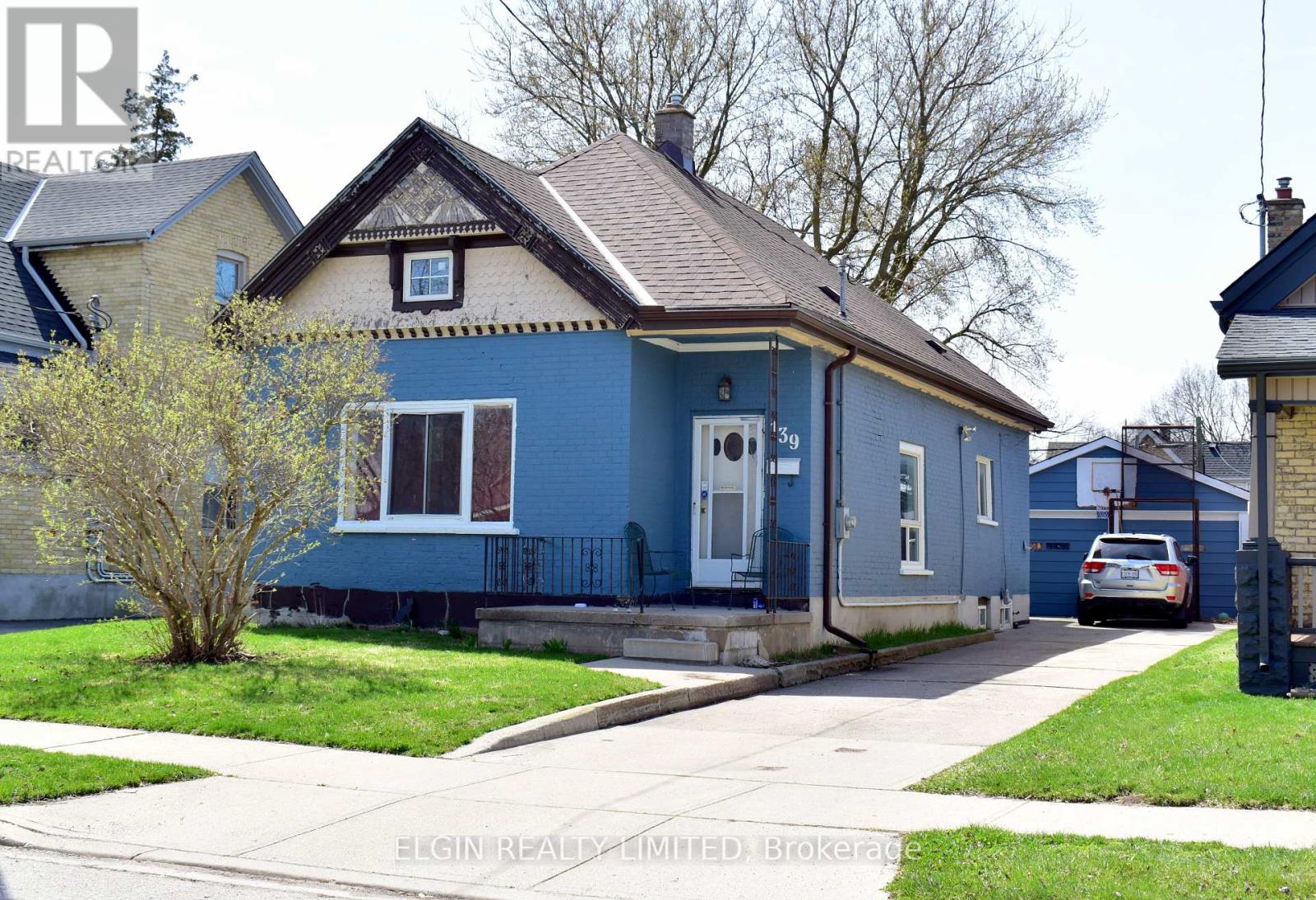 139 MAMELON STREET, London East, Ontario