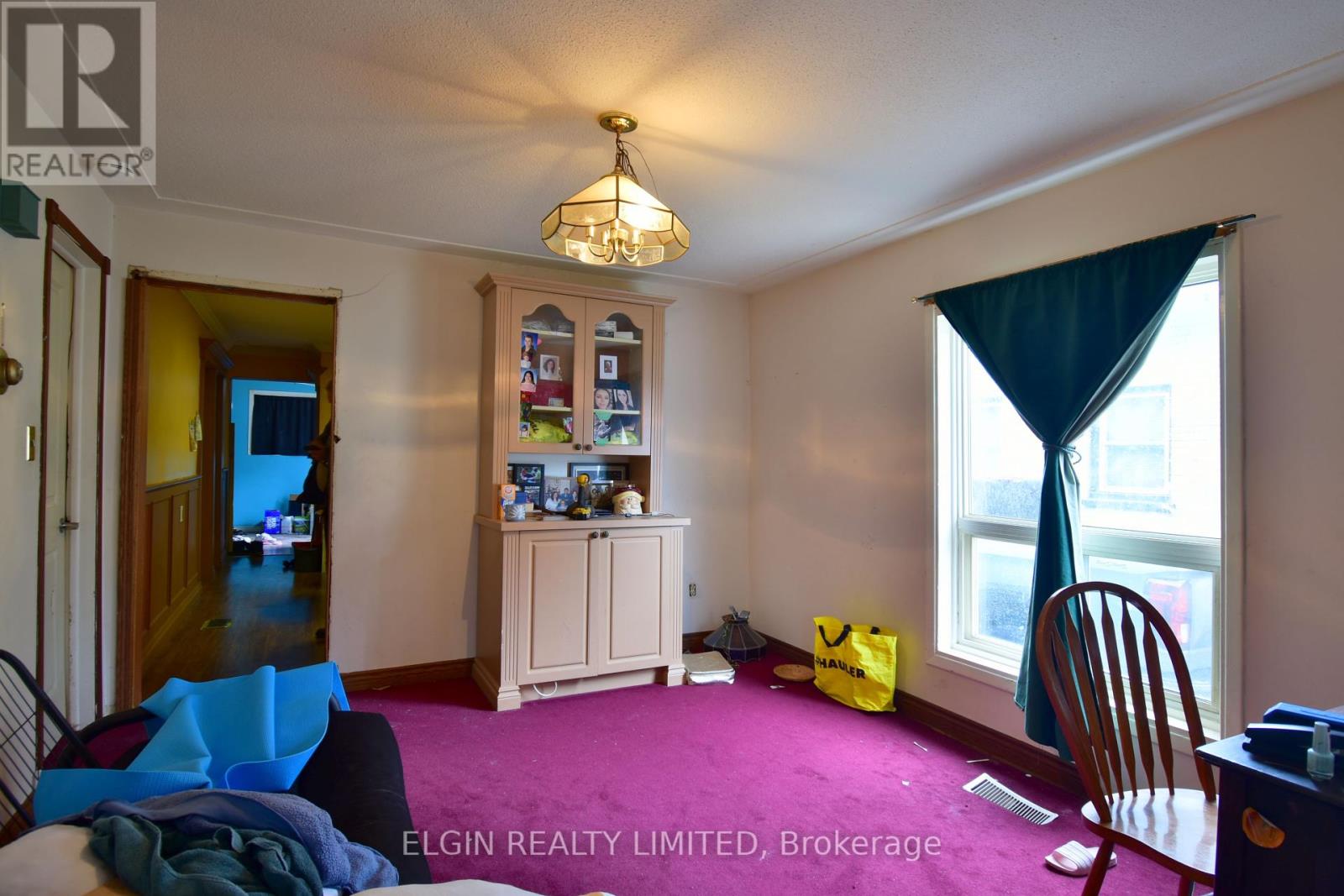 Property at 139 MAMELON STREET image 3