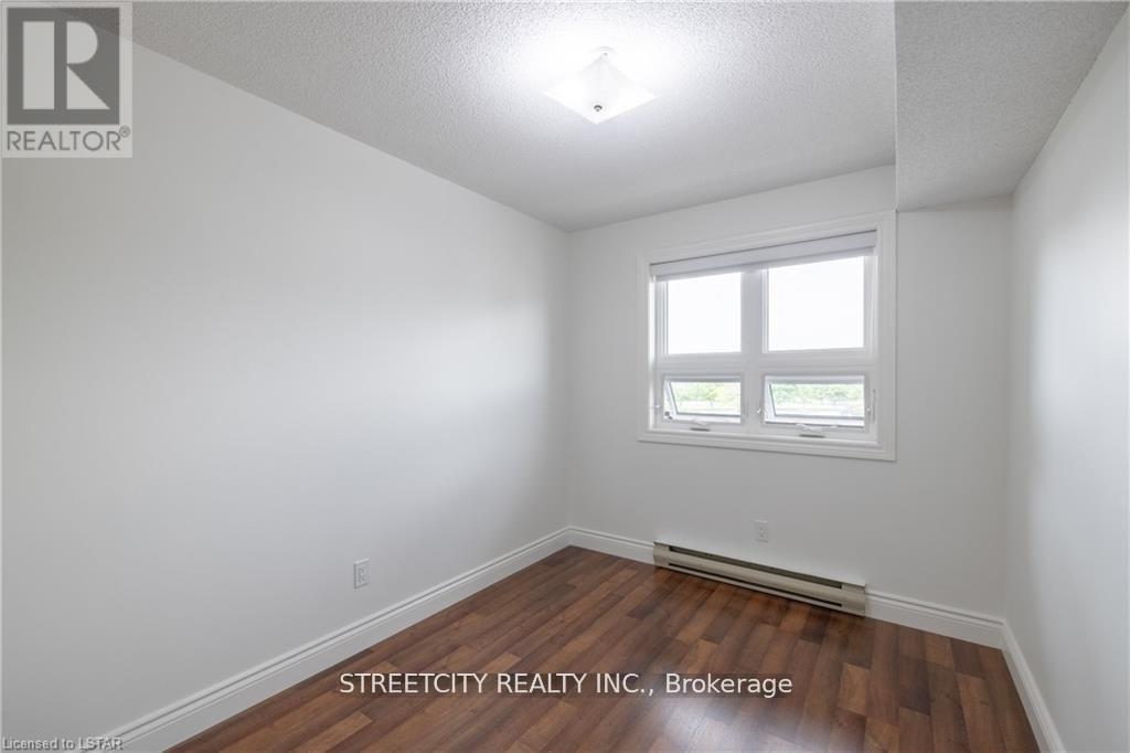 314 - 15 Jacksway Crescent, London North, Ontario  N5X 3T8 - Photo 20 - X12117359