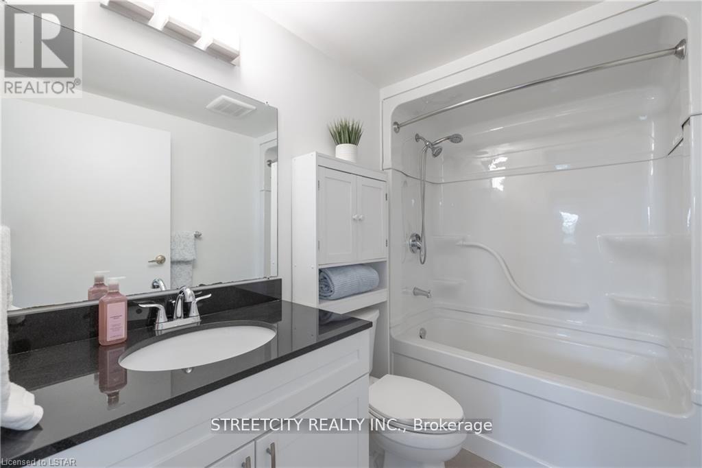 314 - 15 Jacksway Crescent, London North, Ontario  N5X 3T8 - Photo 22 - X12117359