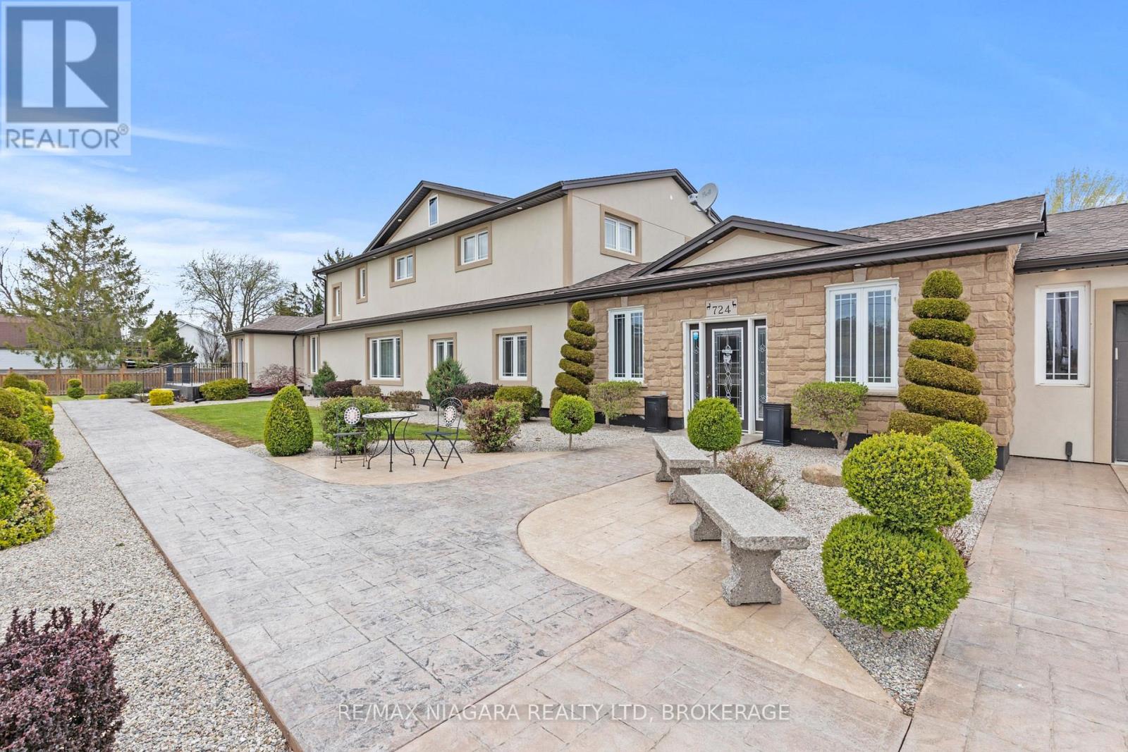 724 Line 3 Road, Niagara-On-The-Lake (Virgil), Ontario  L0S 1J0 - Photo 8 - X12117313