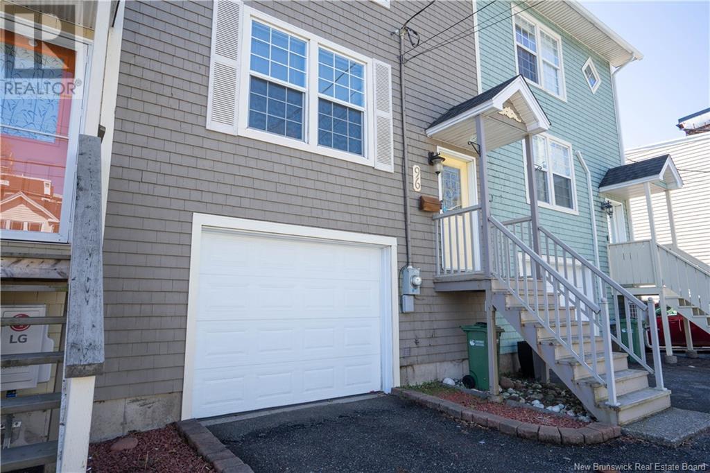 Property at 96 Queen Street image 2