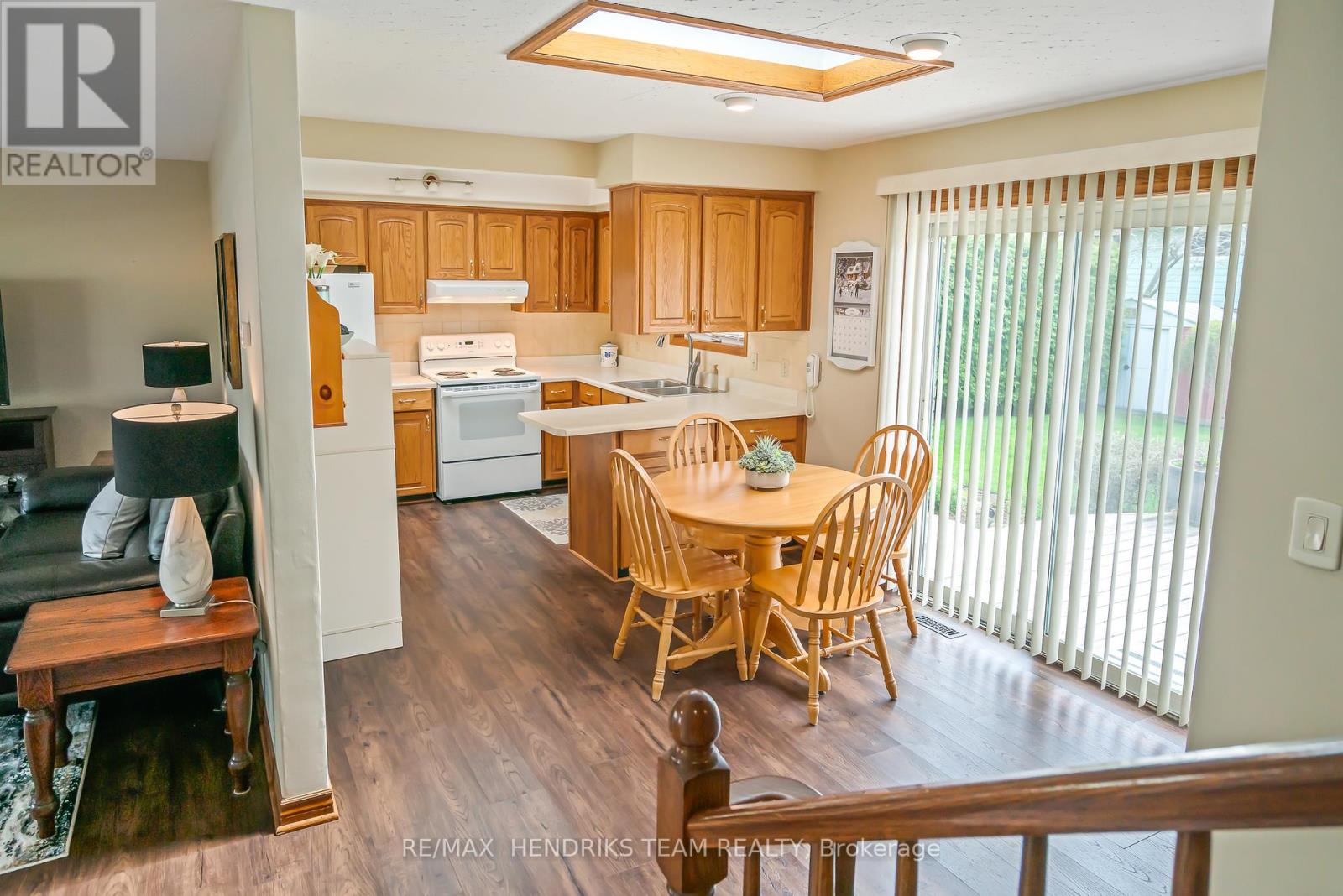5066 Friesen Boulevard, Lincoln (Beamsville), Ontario  L0R 1B5 - Photo 15 - X12117395