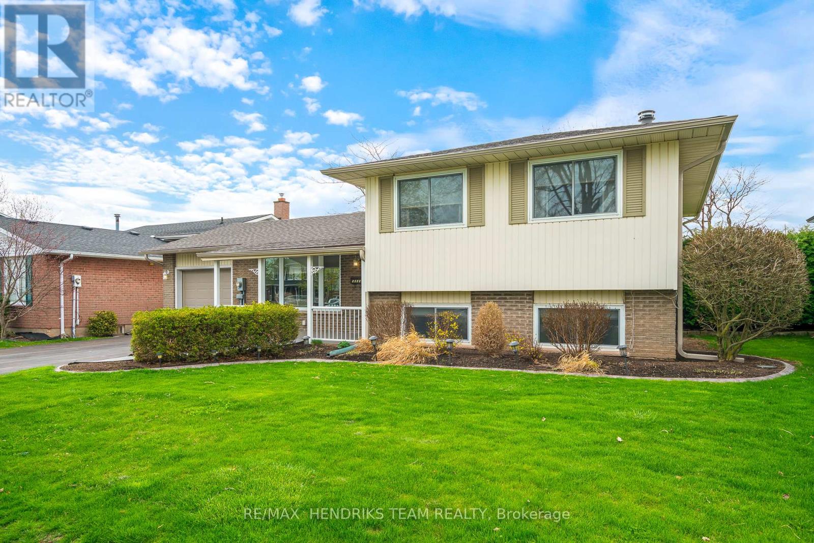 Property at 5066 FRIESEN BOULEVARD image 4