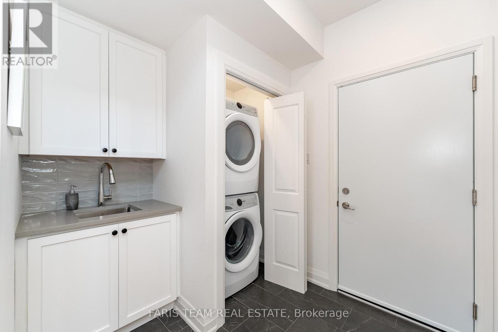 38 Magazine Street, Penetanguishene, Ontario  L9M 0W7 - Photo 19 - S12113707