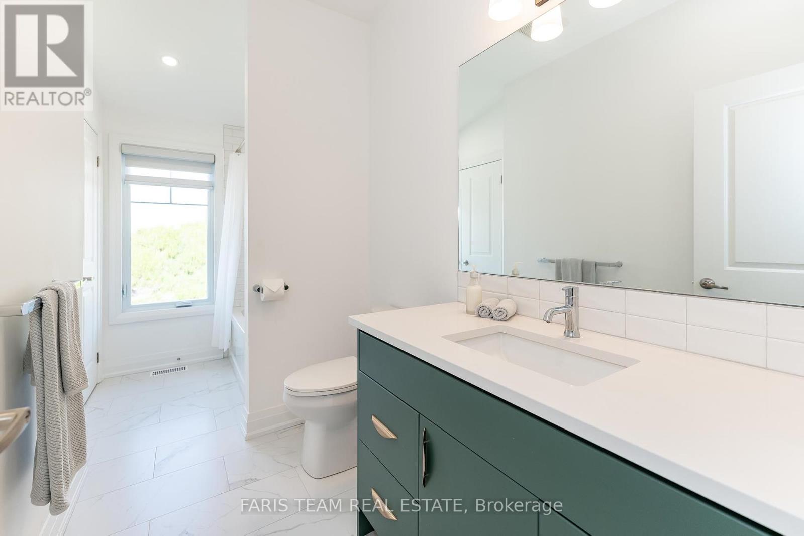 38 Magazine Street, Penetanguishene, Ontario  L9M 0W7 - Photo 26 - S12113707