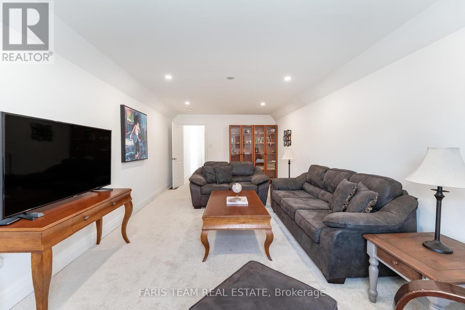 38 Magazine Street, Penetanguishene, Ontario  L9M 0W7 - Photo 23 - S12113707
