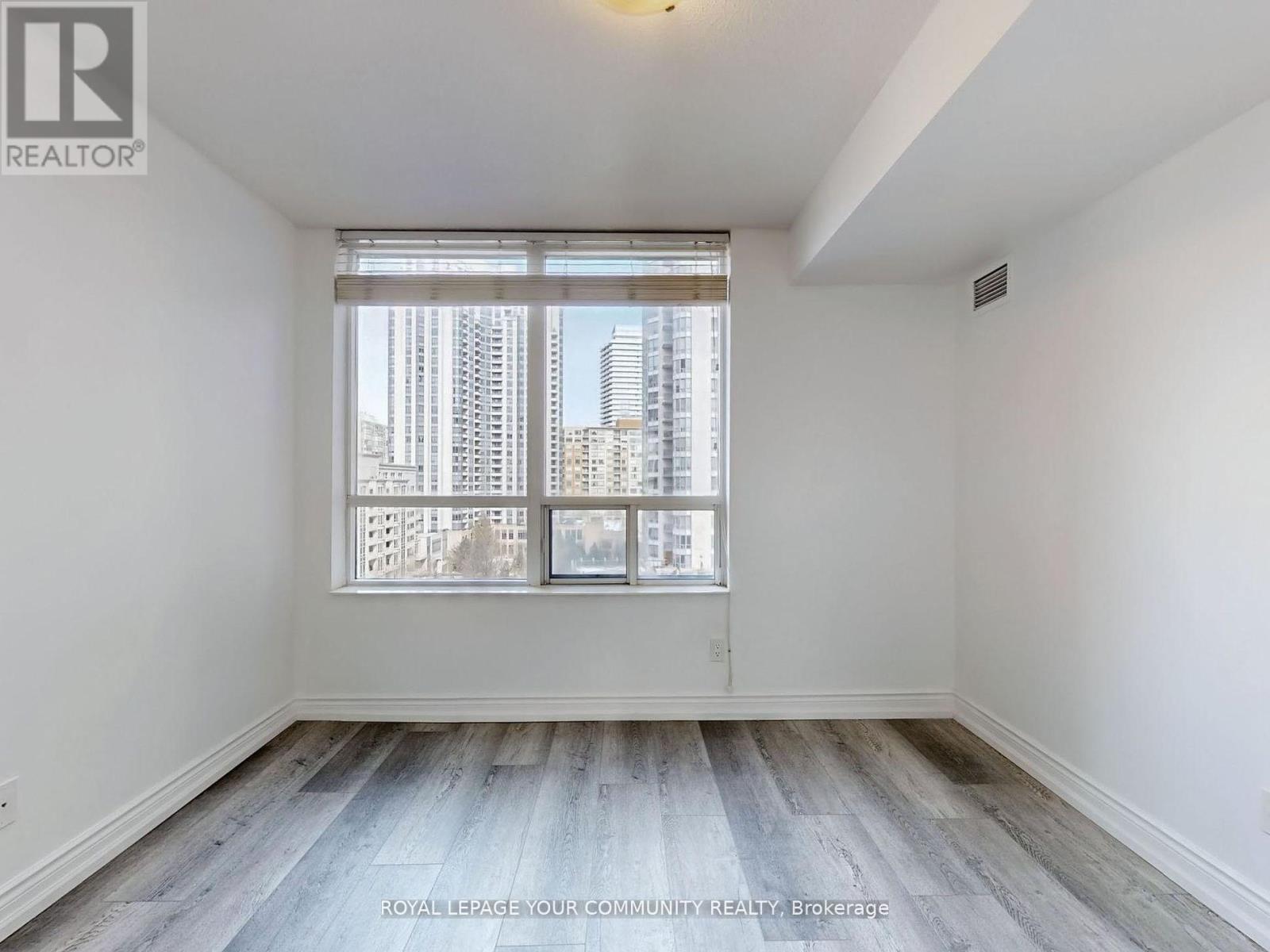 929 - 15 Northtown Way, Toronto, Ontario  M2N 7A2 - Photo 22 - C12117147