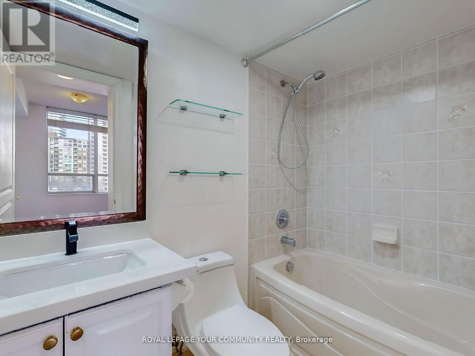 929 - 15 Northtown Way, Toronto, Ontario  M2N 7A2 - Photo 25 - C12117147