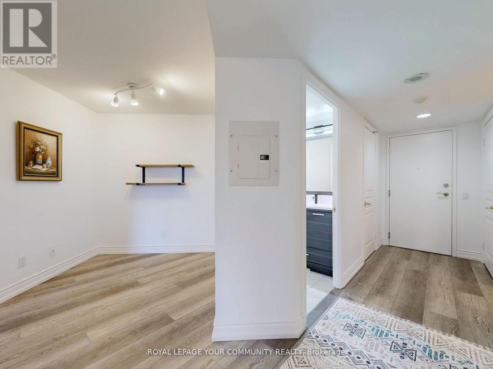 929 - 15 Northtown Way, Toronto, Ontario  M2N 7A2 - Photo 28 - C12117147
