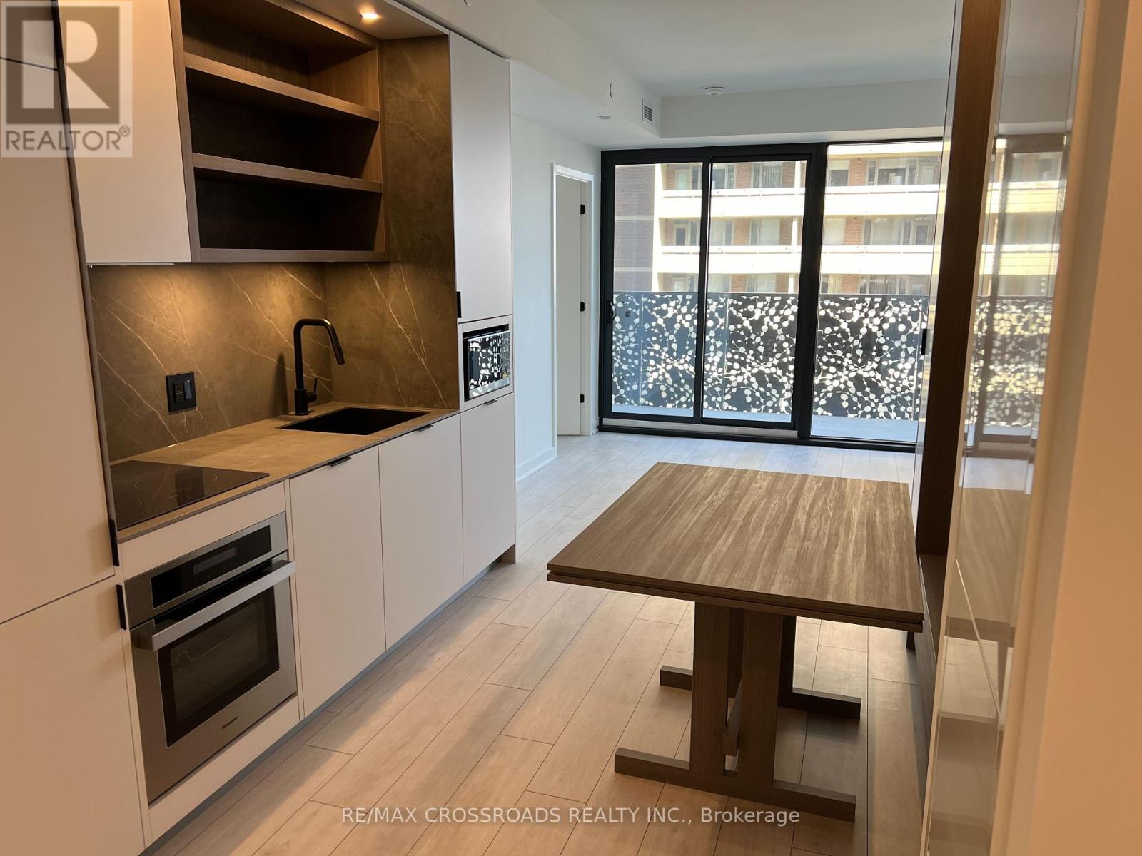 1401 - 55 Charles Street E, Toronto, Ontario  M4Y 0J1 - Photo 2 - C12117170
