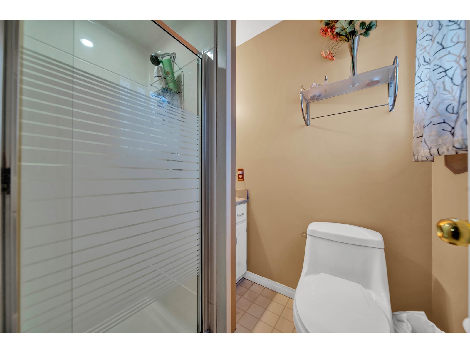 14713 69a Avenue, Surrey, British Columbia  V3S 2C7 - Photo 8 - R2990089