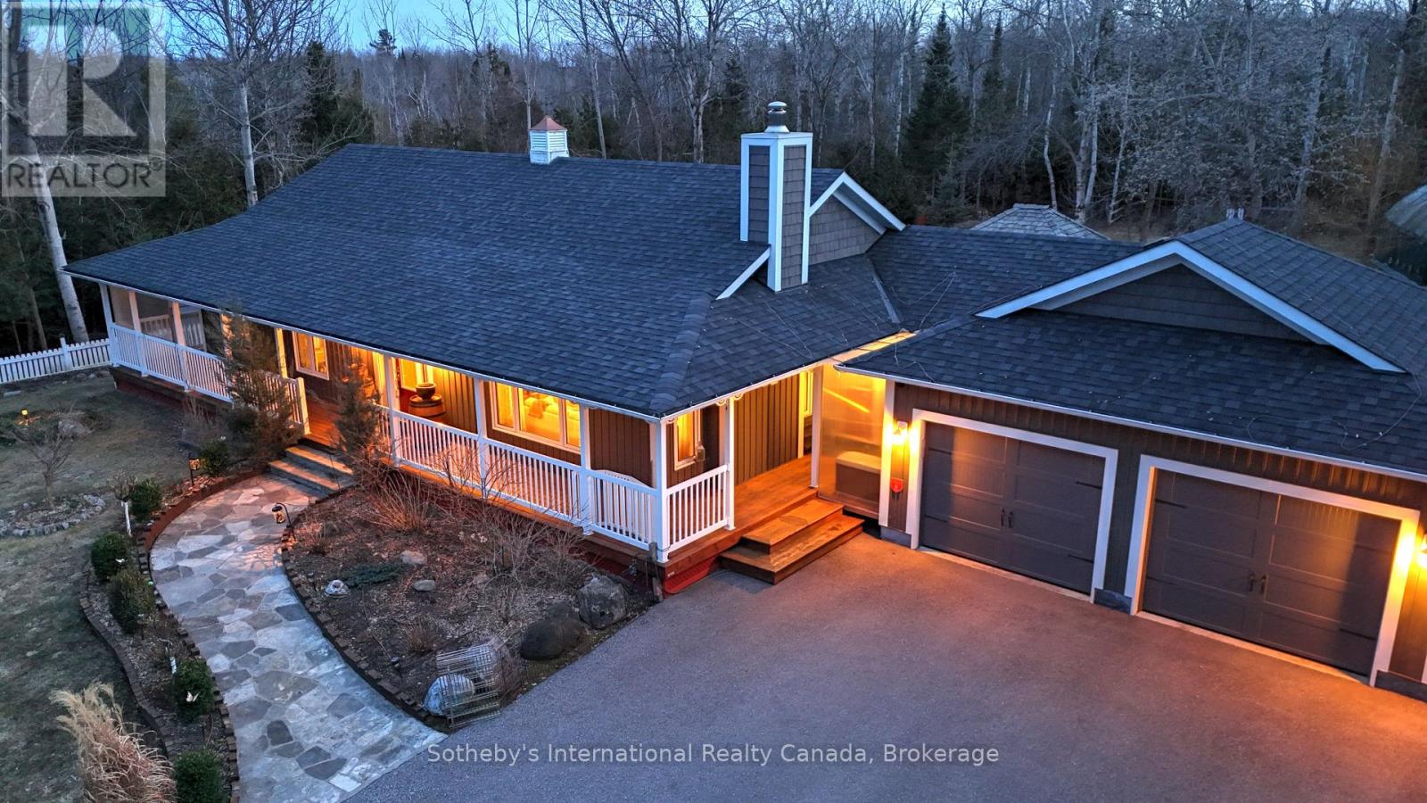 Property at 134 GLENLAKE BOULEVARD image 1