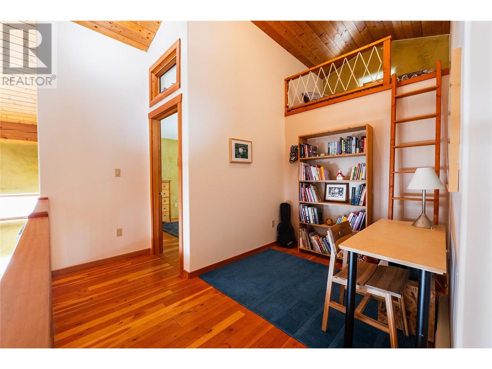 4226 Shasheen Road, Nelson, British Columbia  V1L 6X1 - Photo 36 - 10339426