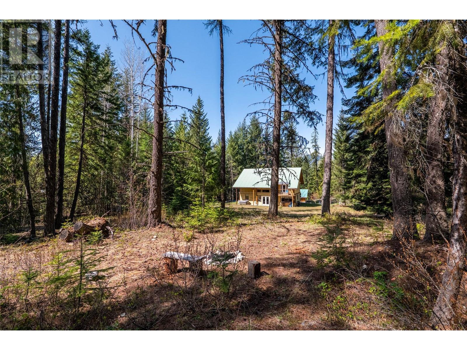 4226 Shasheen Road, Nelson, British Columbia  V1L 6X1 - Photo 76 - 10339426