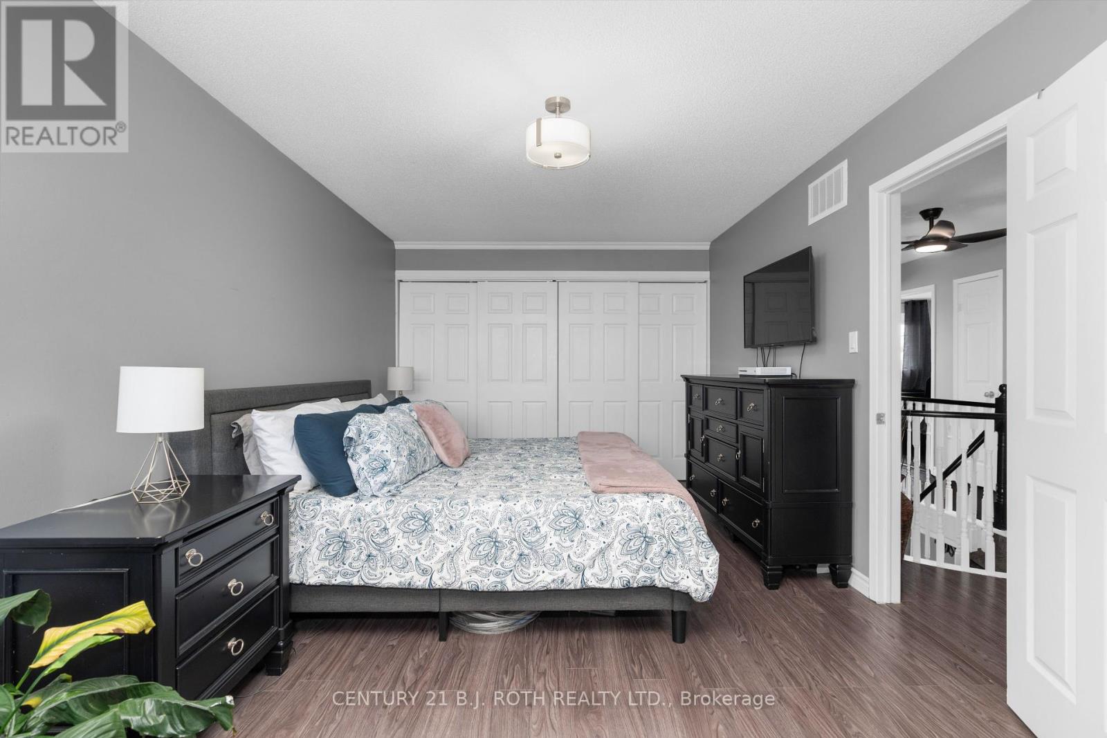 20 Bear Creek Drive, Barrie, Ontario  L4N 9M6 - Photo 20 - S12117103