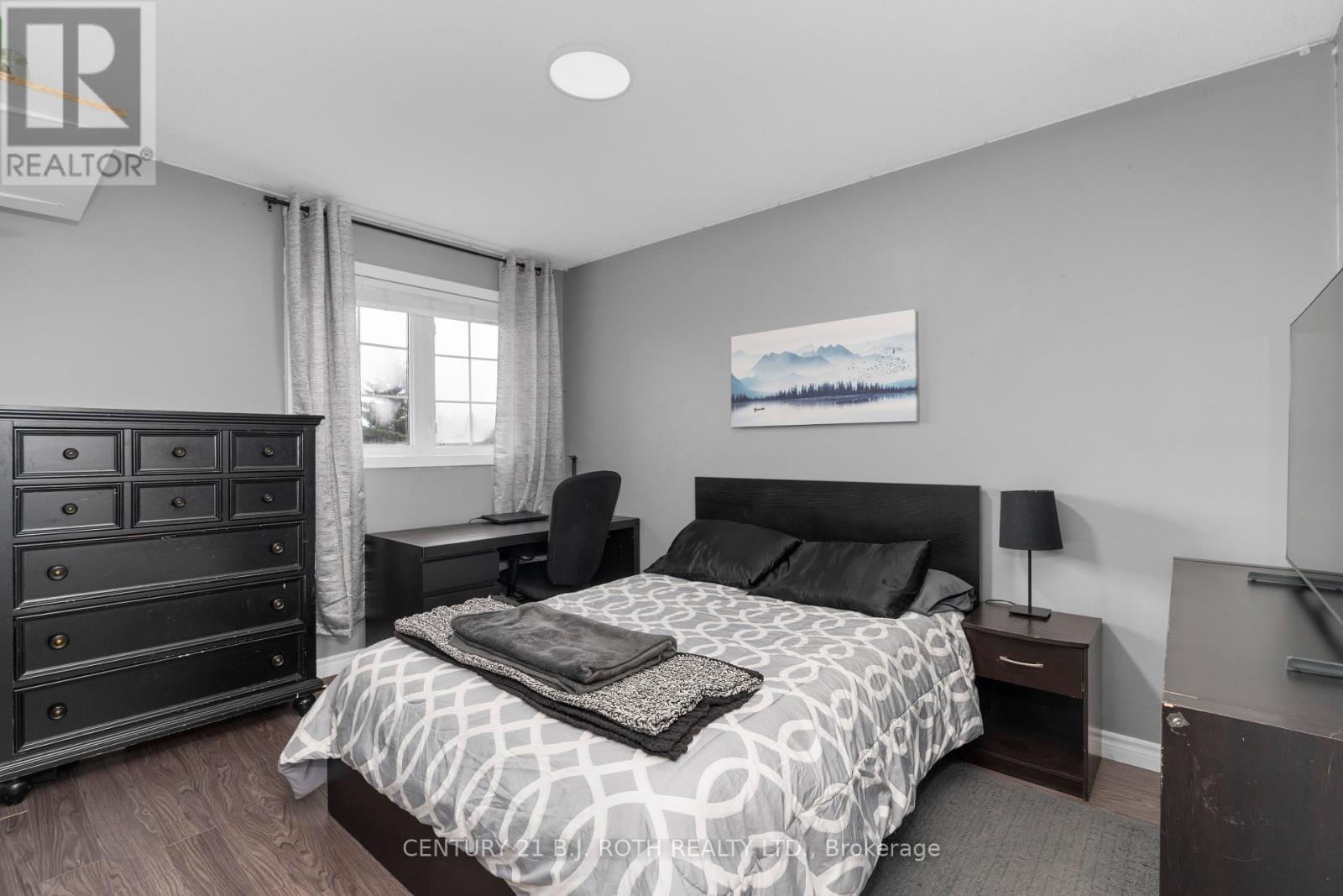 20 Bear Creek Drive, Barrie, Ontario  L4N 9M6 - Photo 31 - S12117103