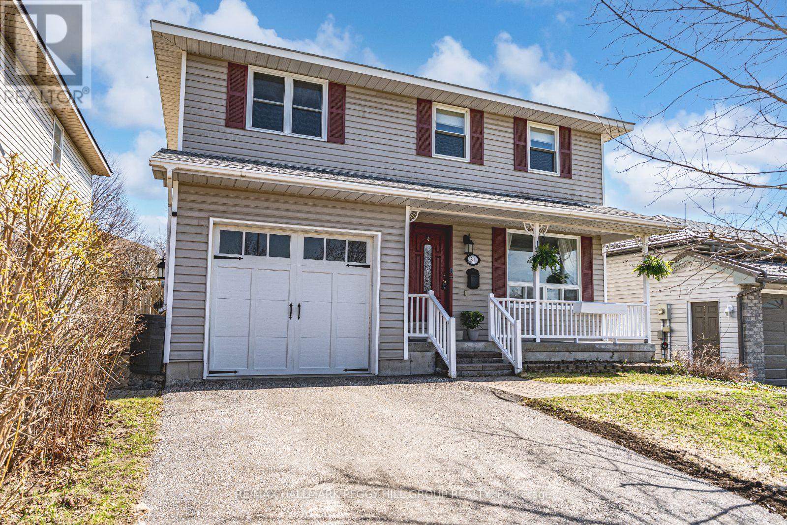 Property at 31 COURTNEY CRESCENT image 1