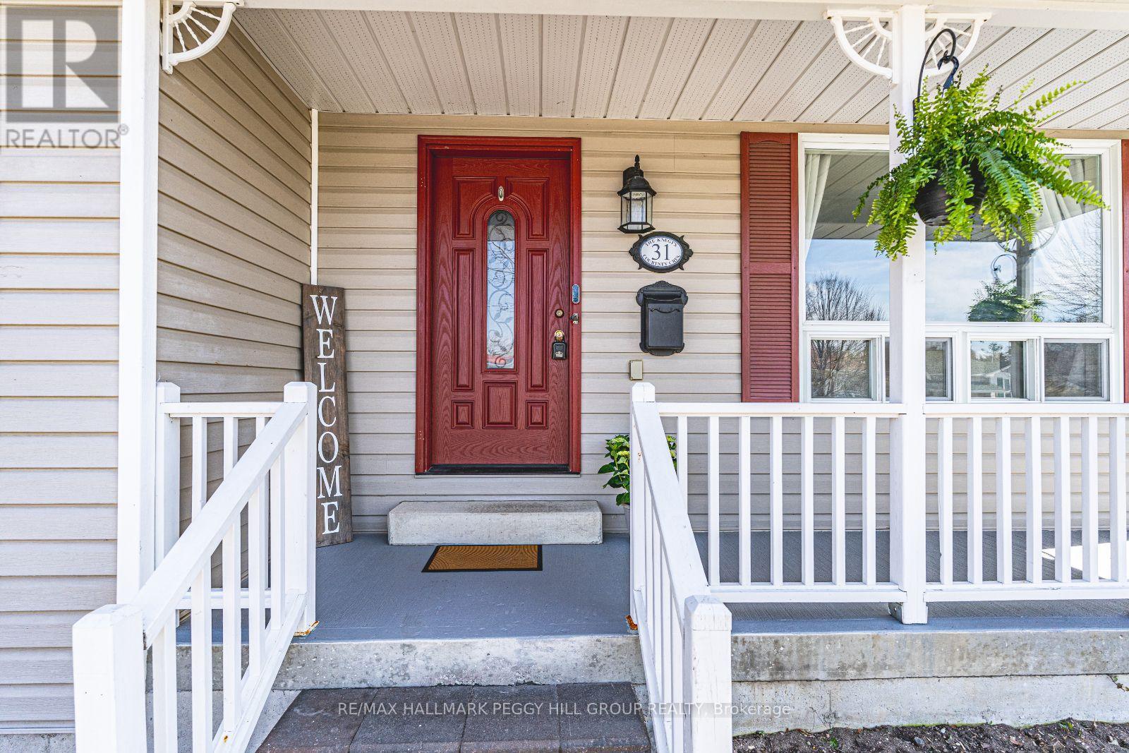 Property at 31 COURTNEY CRESCENT image 2
