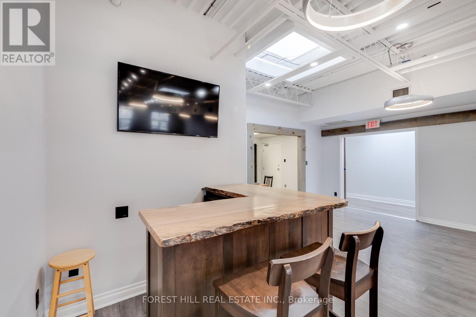 2ND LEVEL [UNITS C & D] - 220 QUEEN STREET S Mississauga (Streetsville), ON L5M 1L5