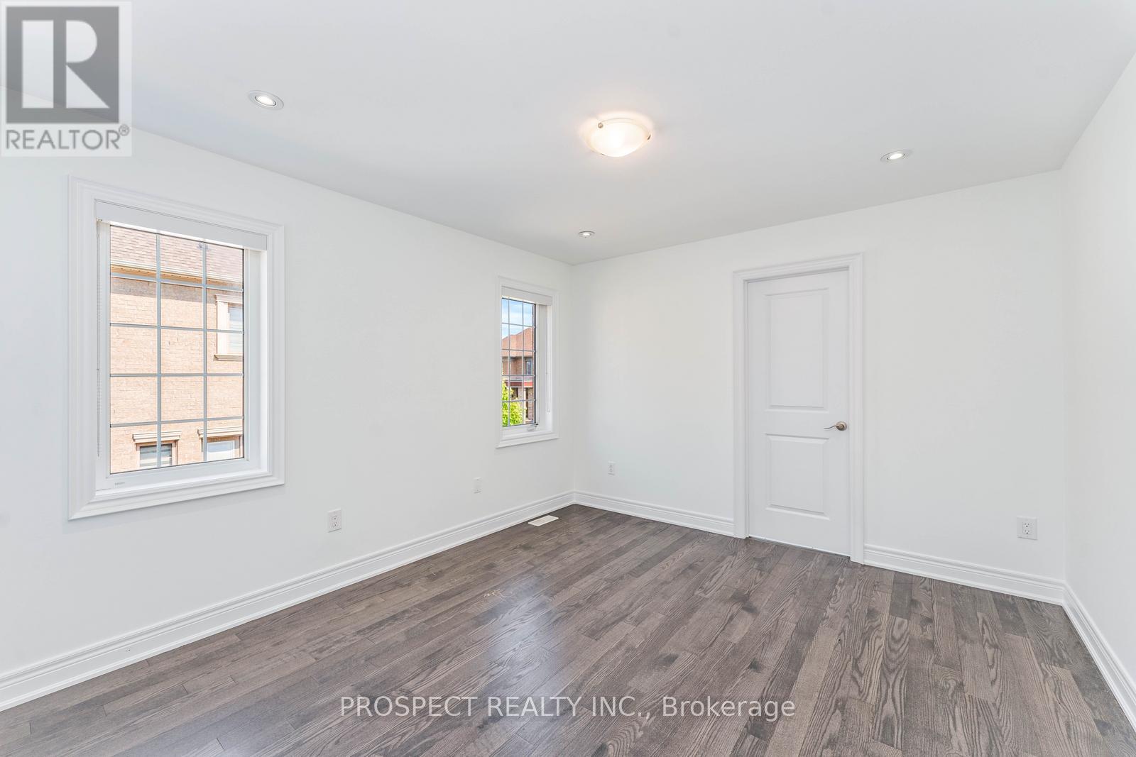15 Lyle Way, Brampton, Ontario  L6X 5P8 - Photo 27 - W12117052