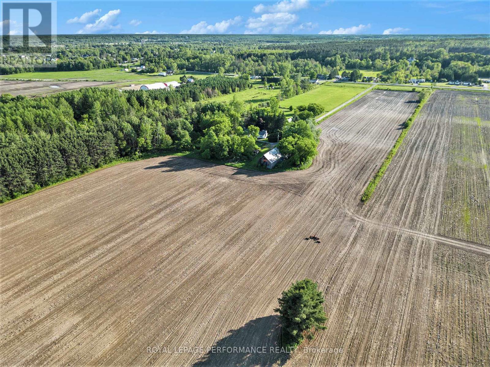 3383 Champlain Street, Clarence-Rockland, Ontario  K0A 1E0 - Photo 12 - X12117417
